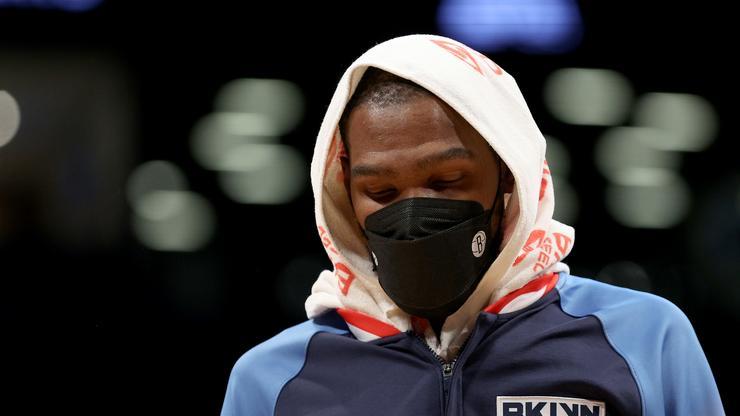 Kevin Durant Weighs In On Kanye West & Drake's Benefit Concert