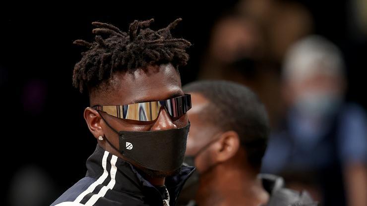 Antonio Brown Seriously Considered Mooning Jets Fans