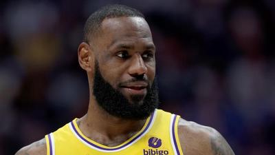 LeBron James Apologizes To Lakers Fans Amid 3-Game Losing Streak