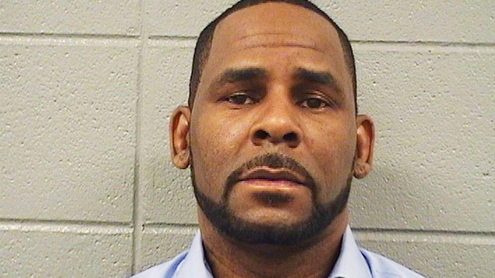 ICYMI: R. Kelly’s Lawyers Ask to be Removed From Chicago Case