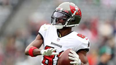 Antonio Brown Takes A Shot At Bruce Arians Following Bucs Loss
