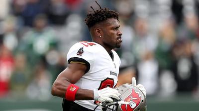 Antonio Brown Reveals Interest Level In Playing With Lamar Jackson