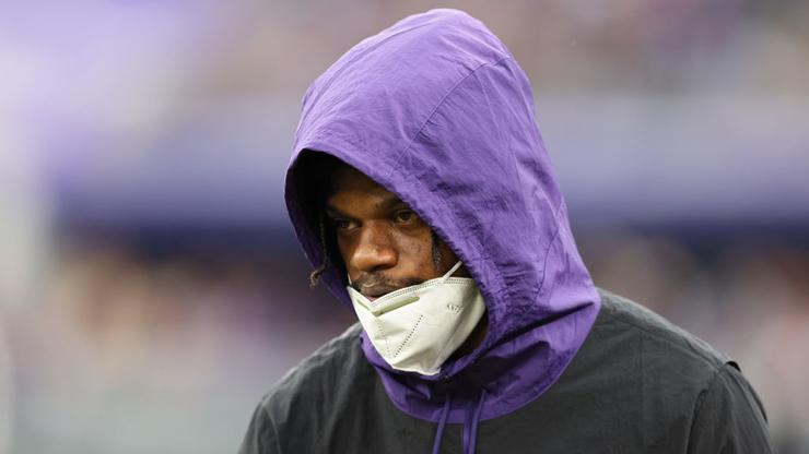 Lamar Jackson Reacts To Antonio Brown's Latest Admission