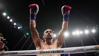 Keith Thurman Issues A Challenge After Dominating Mario Barrios