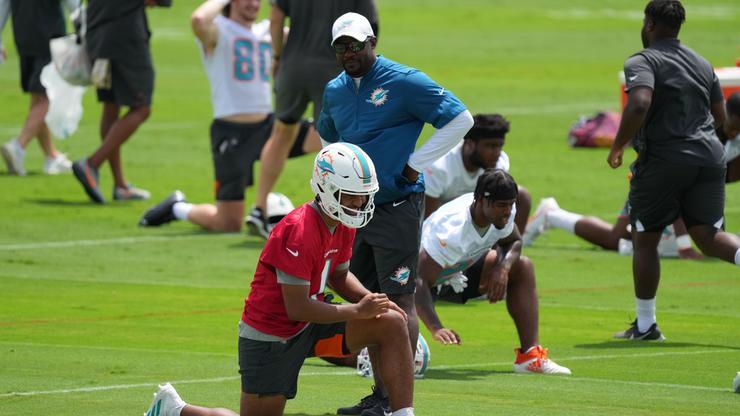 Brian Flores Reveals How He Feels About Tua Tagavailoa