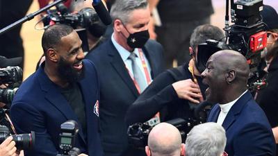 LeBron James Reacts To His Michael Jordan Reunion