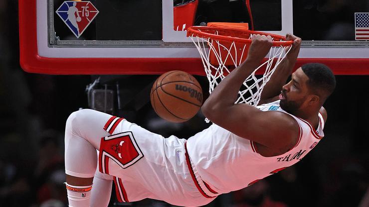 Tristan Thompson Trolled With "Khloe" Chants At Bulls Game