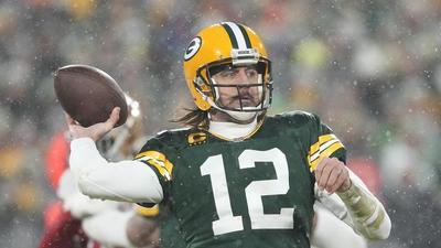 Aaron Rodgers Historic New Salary With The Packers Revealed