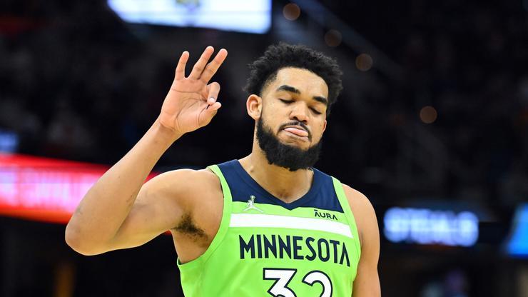 Karl-Anthony Towns Talks That Talk After Scoring 60 On The Spurs