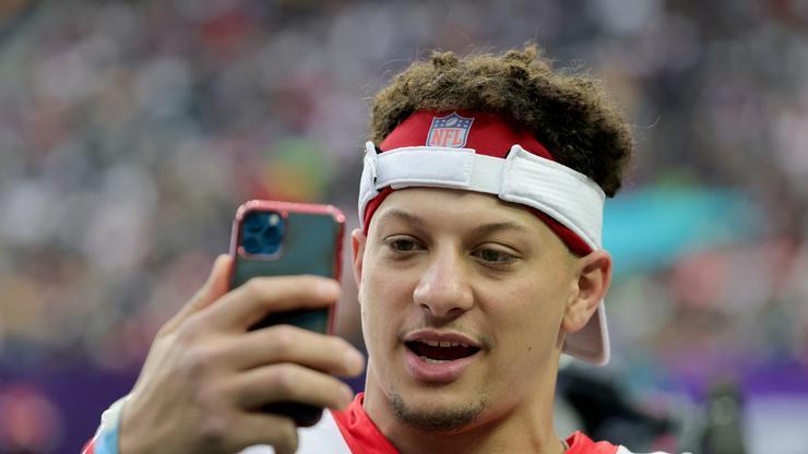 Patrick Mahomes Breaks Silence On Tyreek Hill Trade