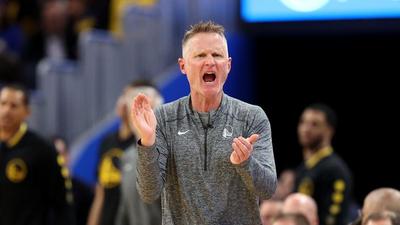 Steve Kerr Takes Light Shot At LeBron James & The Lakers