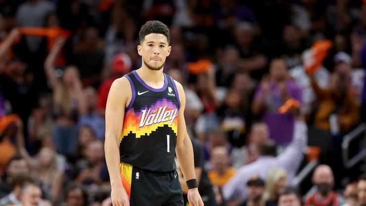 Devin Booker & The Suns Get Bad News Following Hamstring Injury