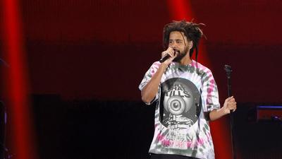 J. Cole Hits Back-To-Back Threes In The CEBL: Watch