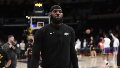 LeBron James Left In Awe By The Stanley Cup