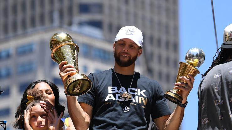 Steph Curry Hilariously Curves Fan Who Tried To Kiss Him