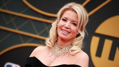Jeanie Buss' Kobe Bryant Tweet Leads To LeBron-Russ Theories
