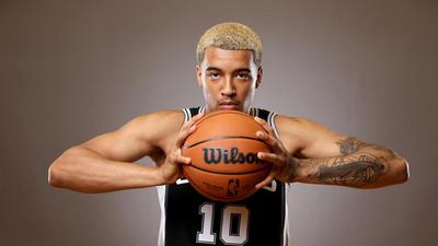 Spurs Rookie Jeremy Sochan Trolls Russell Westbrook With "Bricks" Answer