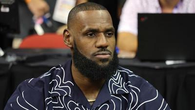 Tennis Star Apologizes For LeBron James Post With Gorilla Emoji
