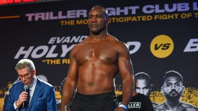 Evander Holyfield Offers Sobering Update On Mike Tyson Fight