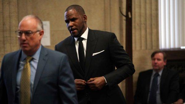 R. Kelly’s Co-Defendant and Former Business Manager Says He Didn’t Believe Early Sex Abuse Claims