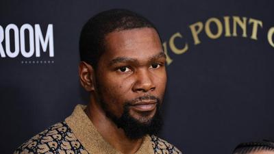 Kevin Durant Claps Back At Tweet That Wasn't Even Criticizing Him