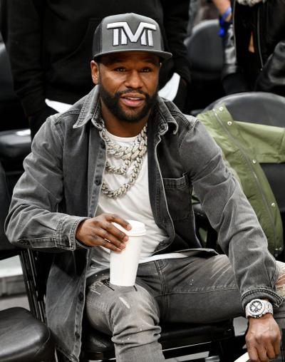 Floyd Mayweather Schools Jarvis During Sparring Session