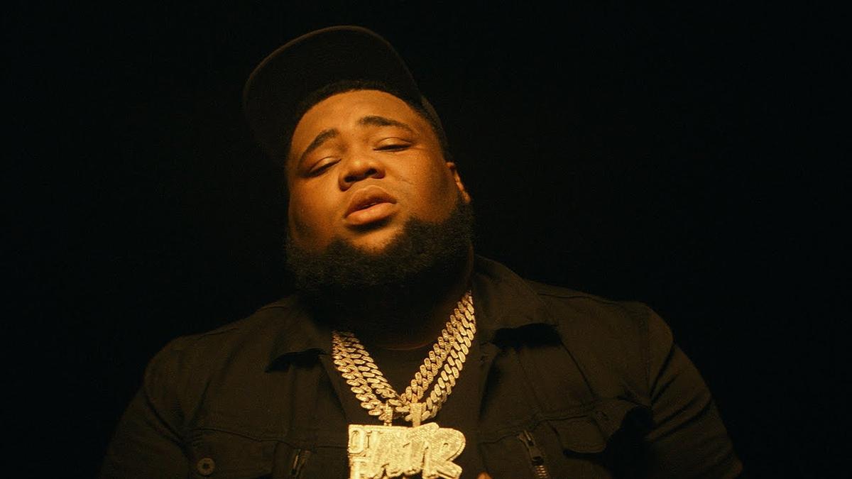 Rod Wave Asks For a Rapper to Split the $1.2 Million Skybox for the Super Bowl