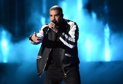 Drake And Kendrick Lamar Drop Scathing Disses “Family Matters” And “Meet The Grahams” Back-To-Back