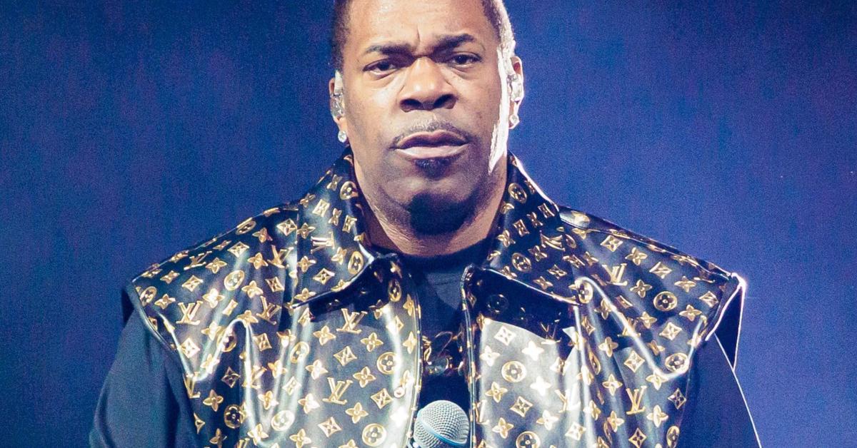 Busta Rhymes Goes Off On Essence Festival Crowd: “F*ck Your Phone!”