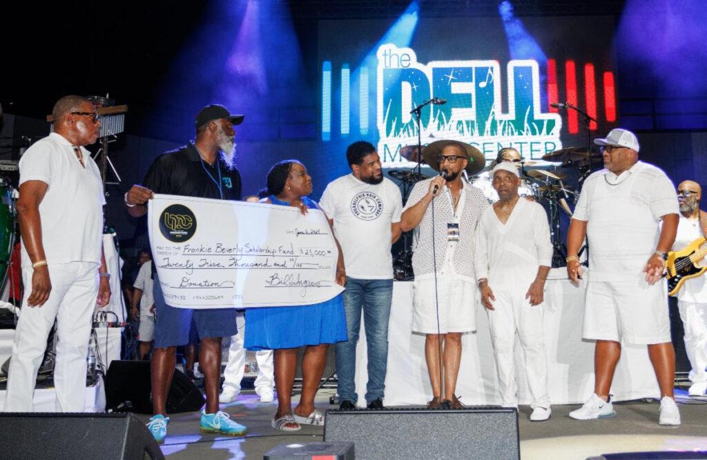 Frankie Beverly Dies at 77