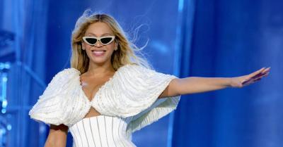 Beyonce And Kelly Rowland Endorse Kamala Harris During Texas Rally