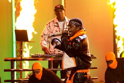 Kodak Black Attempts To Woo Reginae Carter In Wild Freestyle: “I’m Getting This Lucci Now”