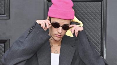 Justin Bieber’s ‘SWAG’ Secures No. 1 Spot On Billboard R&B Albums Chart