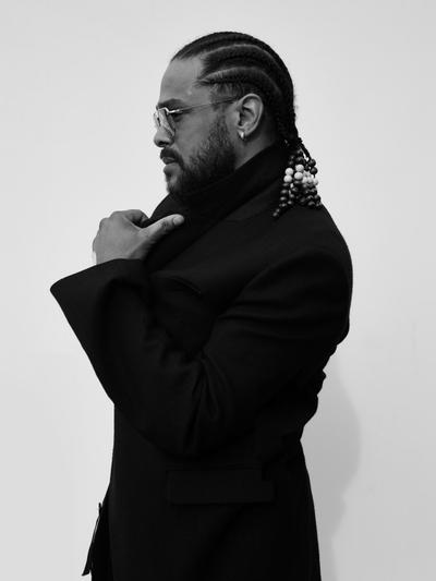 For Maxwell, Serenading Is The Separation Of Person And Persona (And He Still Gets Nervous)