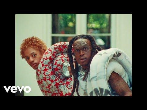 Billyracxx Connects With Teezo Touchdown On “MADDOG”