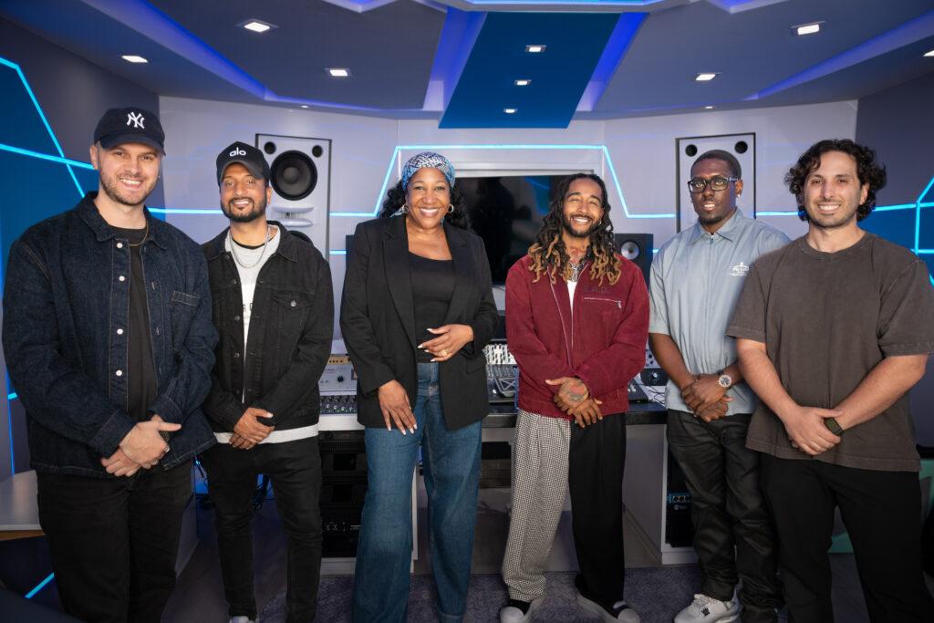 Omarion Signs Record Deal With Create Music Group