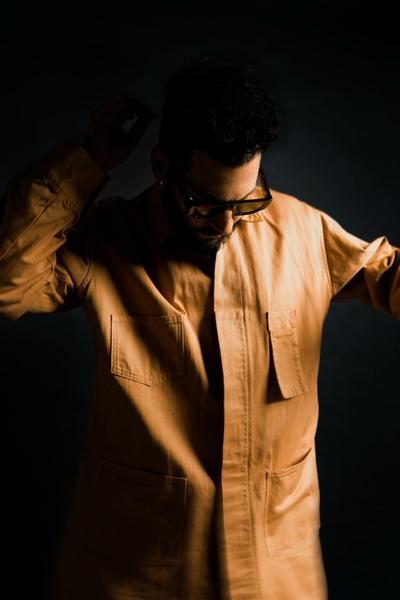 Jon B Celebrates 30 Year Legacy With Acoustic Medley